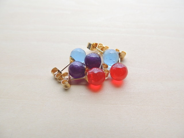ピアス