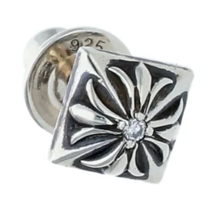 CHROMEHEARTS クロムハーツ ピラミッドスタッズ　ピアス