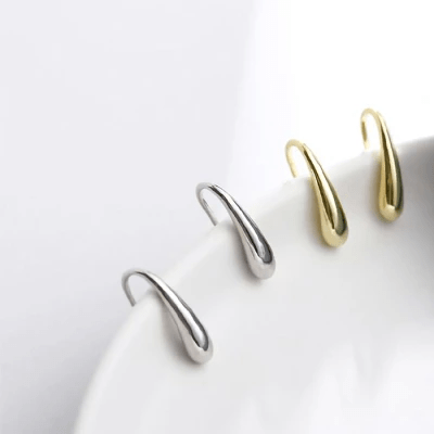フックピアス