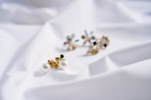 ピアス