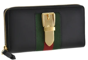 グッチ GUCCI シルヴィ ラウンドファスナー 476083